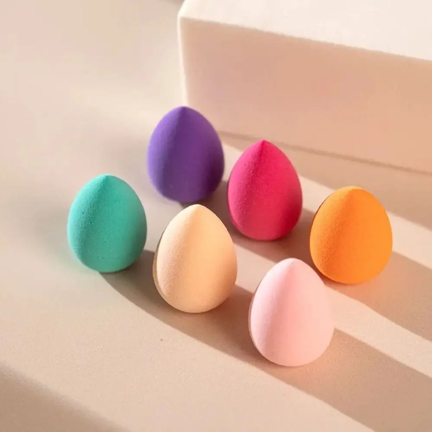 Description Picture 5 of item1/10PCS Colorful Mini Foundation Sponge Travel Protable Cream Concealer Powder Cosmetic Puff Dry and Wet Make Up Accessories