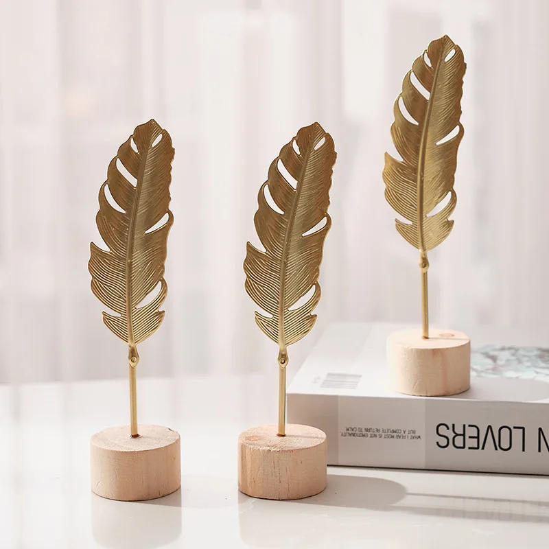 Description Picture 3 of item1pcs Golden Ginkgo Leaf Feather Metal Model Figurines Manual Desktop Crafts Ornaments Photo Props Statues Sculptures Home Decor