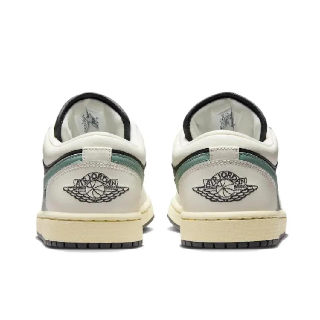 Description Picture 4 of itemIconic Brand Air Jordan 1 Low Men's and Women's Fashion Trend Basketball Shoes Abrasion-resistant Anti-skid Black and White Colorway