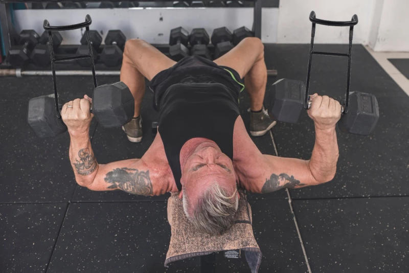 Description Picture 5 of itemDumbbell Spotter Hooks for Bench Press: Power Rack Attachments Dumbbells Rack for Chest Workout Connect to Barbell