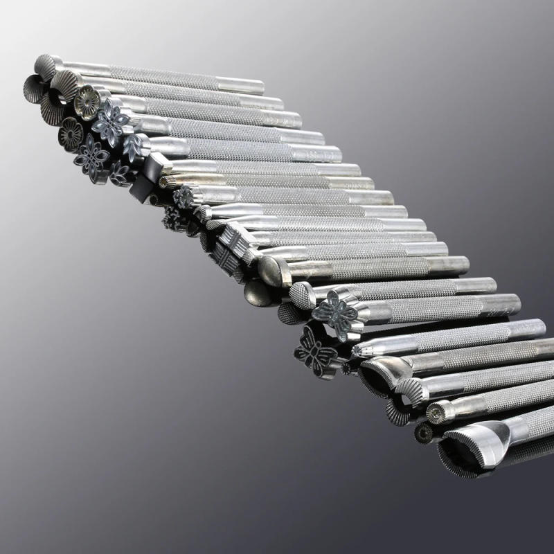 Description Picture 4 of itemMetal Leather Working Carving Saddle Making Tools Carving Leather Stamps Leather Stamping Solid DIY Craft Printinting Staming