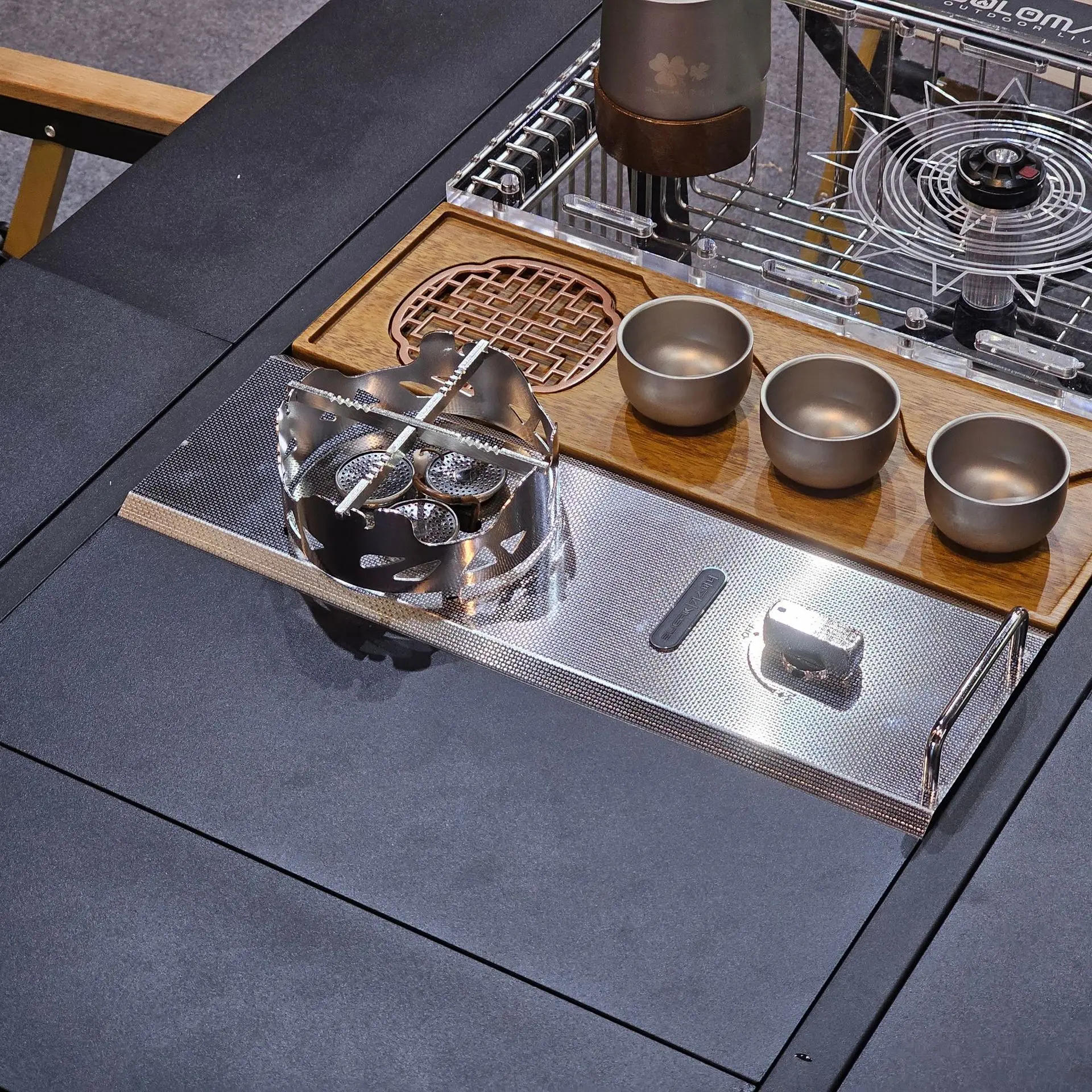 Description Picture 3 of itemHalf Unit IGT Stove for Igt Table Outdoor Camping Cooking IGT Stove with Windpoor Ring Magnetic Suction Function of Gas Cylinder