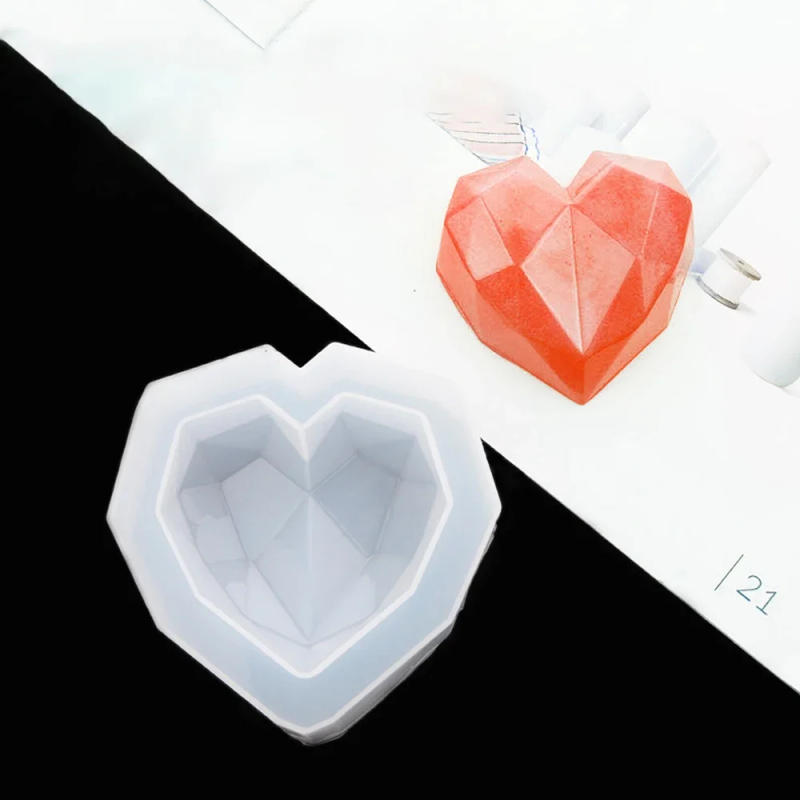 Description Picture 4 of item3DDiamond Soap Moulds Love Heart Design Silicone Mold DIY Car Pendant Gypsum Plaster Heart Mold Diamond Candle Molds Soap making
