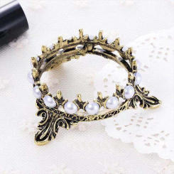 1Pcs Retro Metal Nail Brush Pen Rack Stand Holder Crown Pearl Design Manicure Nail Art Tools Painting Pen Showing Shelf