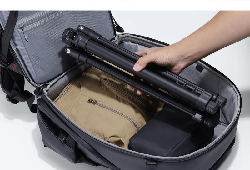 Description Picture 5 of itemUlanzi TT43 Adjustable Portable Tripod Reversible Leg Light Stand for Filling Light Soft box 40W COB Light with 1/4'' Screw