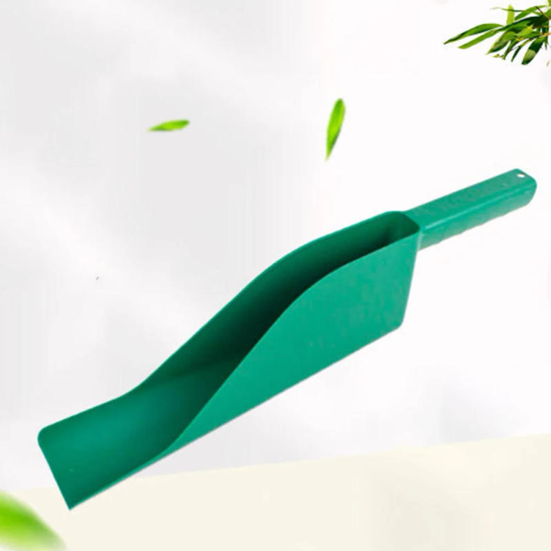 Description Picture 5 of itemGutter Getter Scoop Cleaning Roof Tool Flex Fit Dirt Debris Remove Multi Use Eaves Garden Leaf Gutter Spoon Shovel Supplies