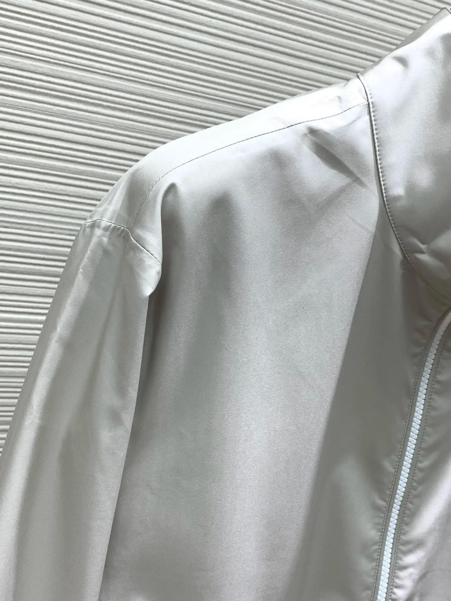 Description Picture 4 of item2024   SIJITONGDA    2024 Spring/Summer New Coat Navy Blue  M-3xL