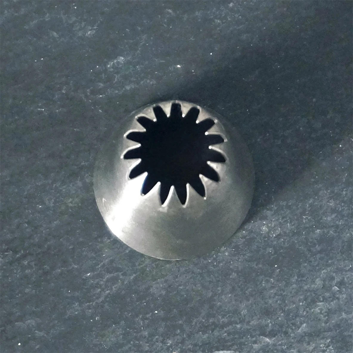 Description Picture 5 of item#6B Piping Nozzle Cake Decorating Icing Tips Stainless Steel Tube Nozzle Baking & Pastry Tools Bakeware