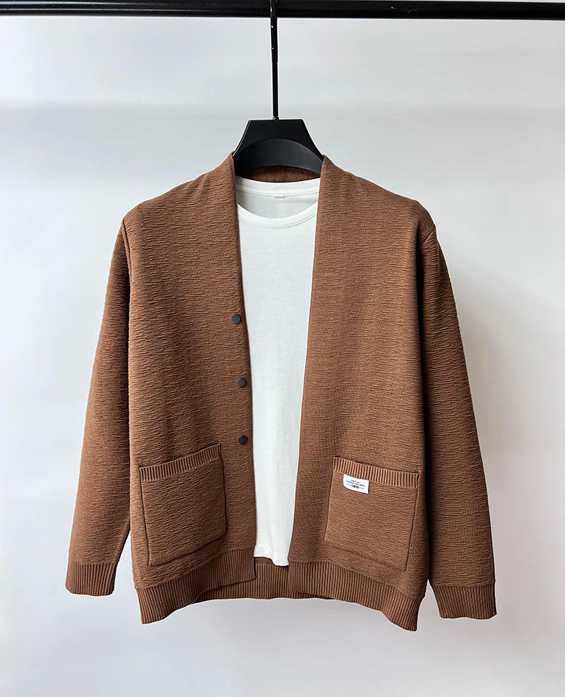 Description Picture 5 of itemAutumn and Winter Long-sleeved Men's Trendy Cardigan Knitted Korean Style Slim V Pocket Design Casual Slim Cardigan New Top