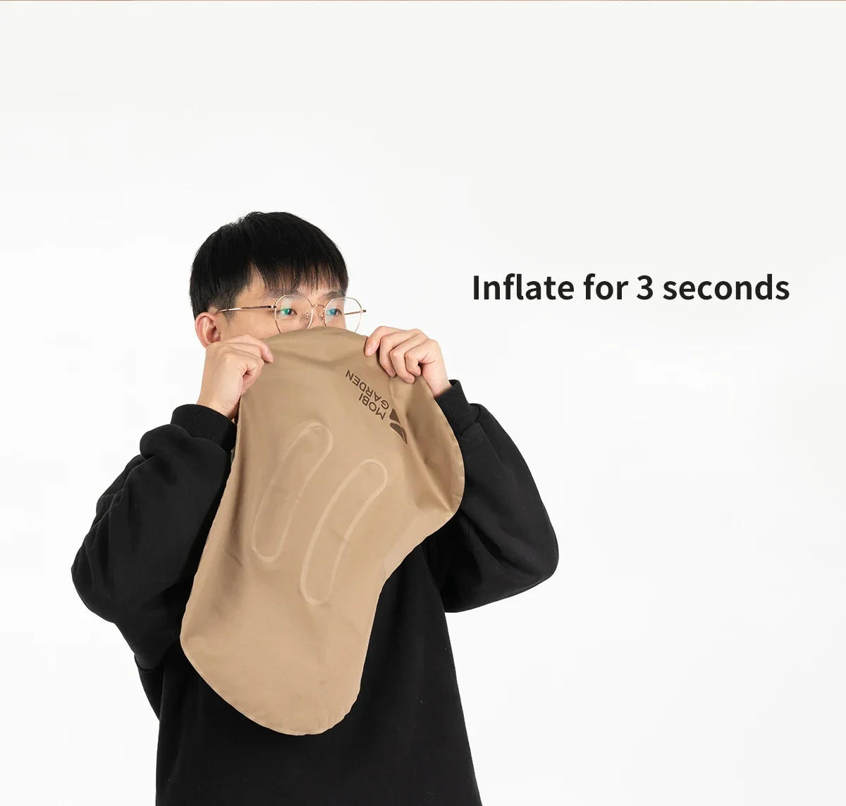 Description Picture 5 of itemMOBI GARDEN Outdoor Ultralight Camping Air Inflatable Pillow Portable Neck Lightweight Travel Pillow Novelty Camping Supplies