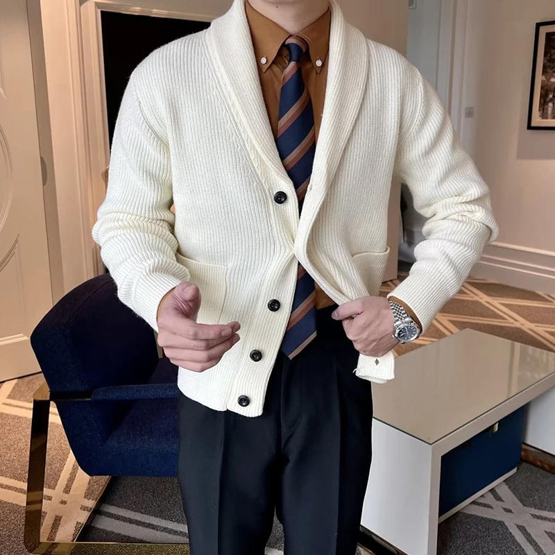 Description Picture 5 of itemBritish Retro Slim Business Sweater Men's Korean Version 2024 Autumn Winter New High-end V-neck Popular Sweater Jacket Freshing