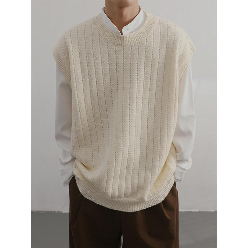 Description Picture 2 of itemSweater Vest Men O-neck Sleeveless Knitted Sweaters Vests Solid Retro Preppy-style Simple Chic Loose Casual All-match C117