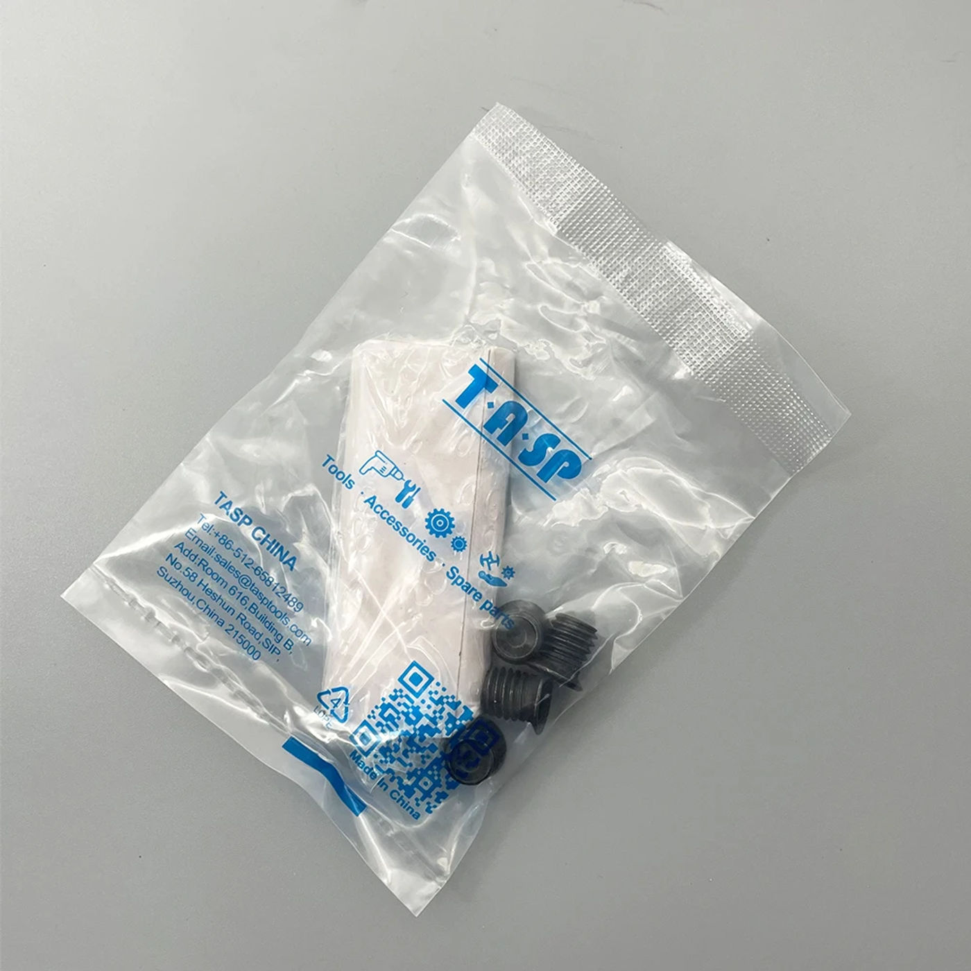 Slide 3f6cba177bfe47d1ba0b245e39a016ee
