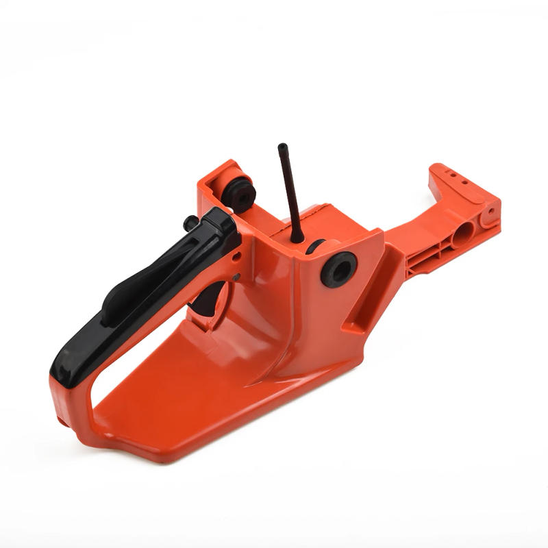 Description Picture 2 of itemConvenient Fuel Tank Handle Kits Chainsaw Parts Outdoor Living 4500 5800 45cc 58cc 5200 52cc Chainsaw For Chinese