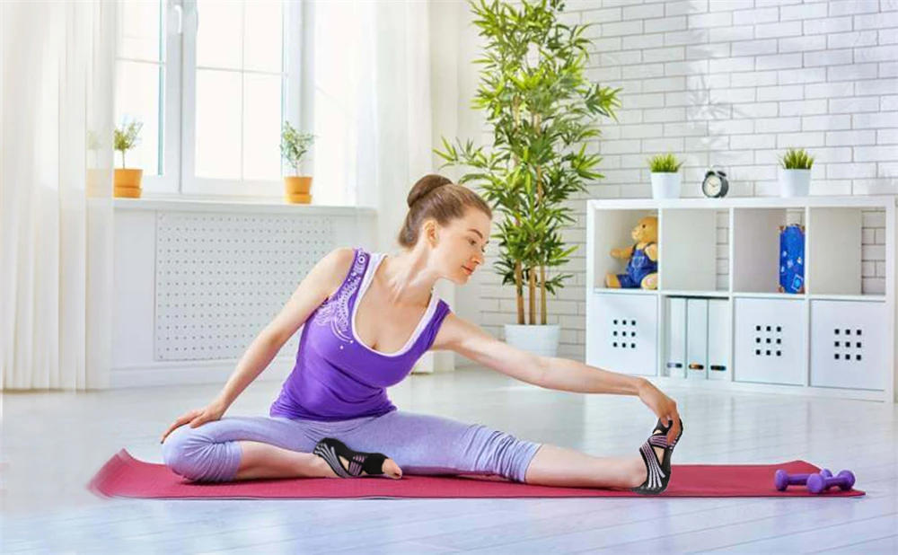 Description Picture 6 of item1Pair Professional Non Slip Yoga Socks with Grip, Toeless Anti-Skid Pilates, Barre, Ballet, Bikram Workout Socks Shoes for Women