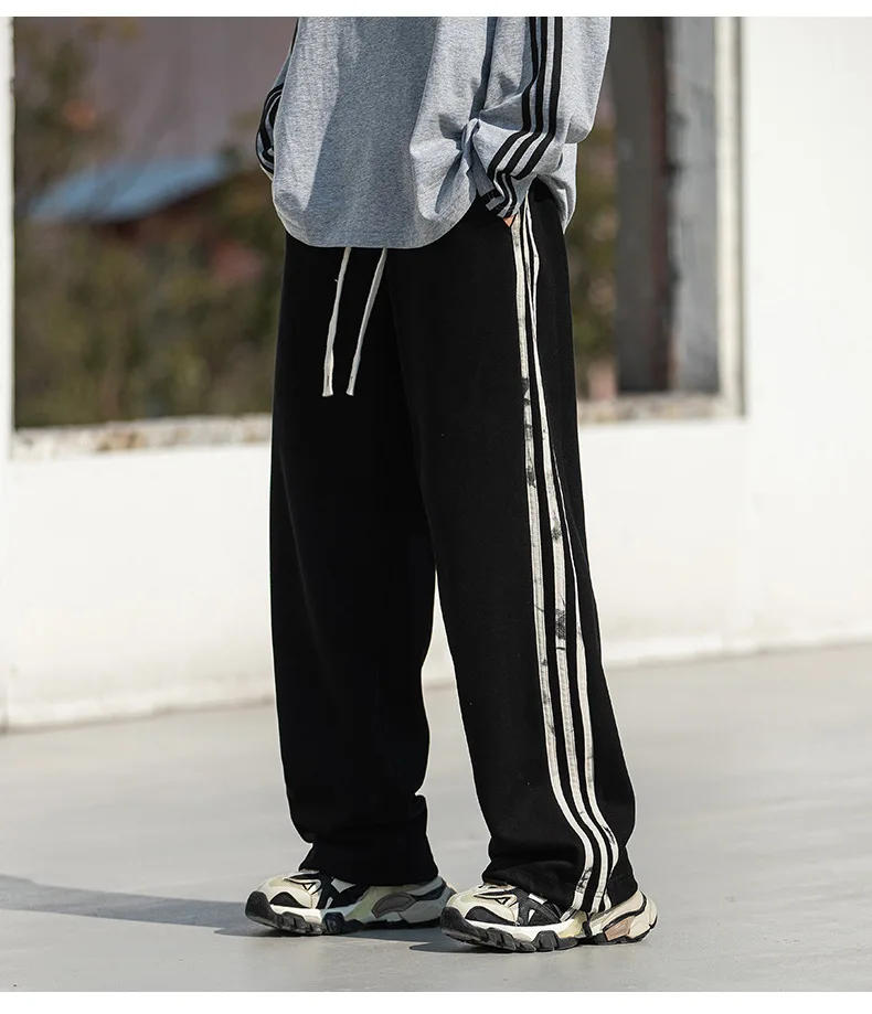 Description Picture 6 of itemKorean Popular Clothes Men's Clothing Men's New Summer Pants Side Stripe Straight Leg Casual Jogger Pants Worn Sports Pants