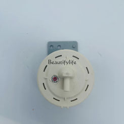 Washing machine electronic water level sensor