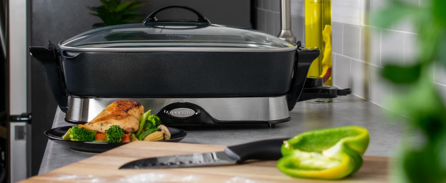 Description Picture 4 of item06857 16-inch Electric Foldaway Skillet, Black