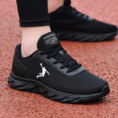 Hot Sale Men's Original Running Shoes Cheap Black Sneakers Men Light Breathable Mesh Men Sneakers Casual Sports Shoes Tennis