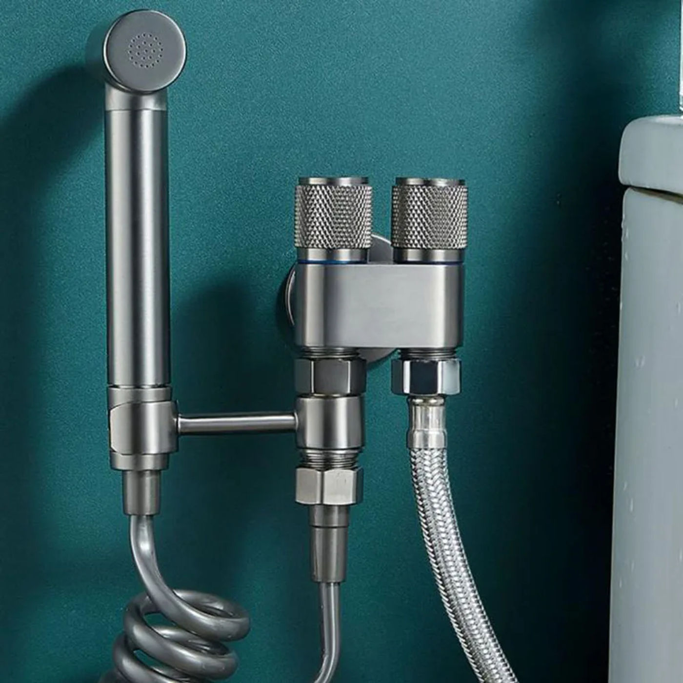 Description Picture 3 of itemG1/2 1 In Two Out Double Control Washing Machine Faucet Toilet Triangle Valve Kitchen Sink Bathroom Basin Faucet Accessories