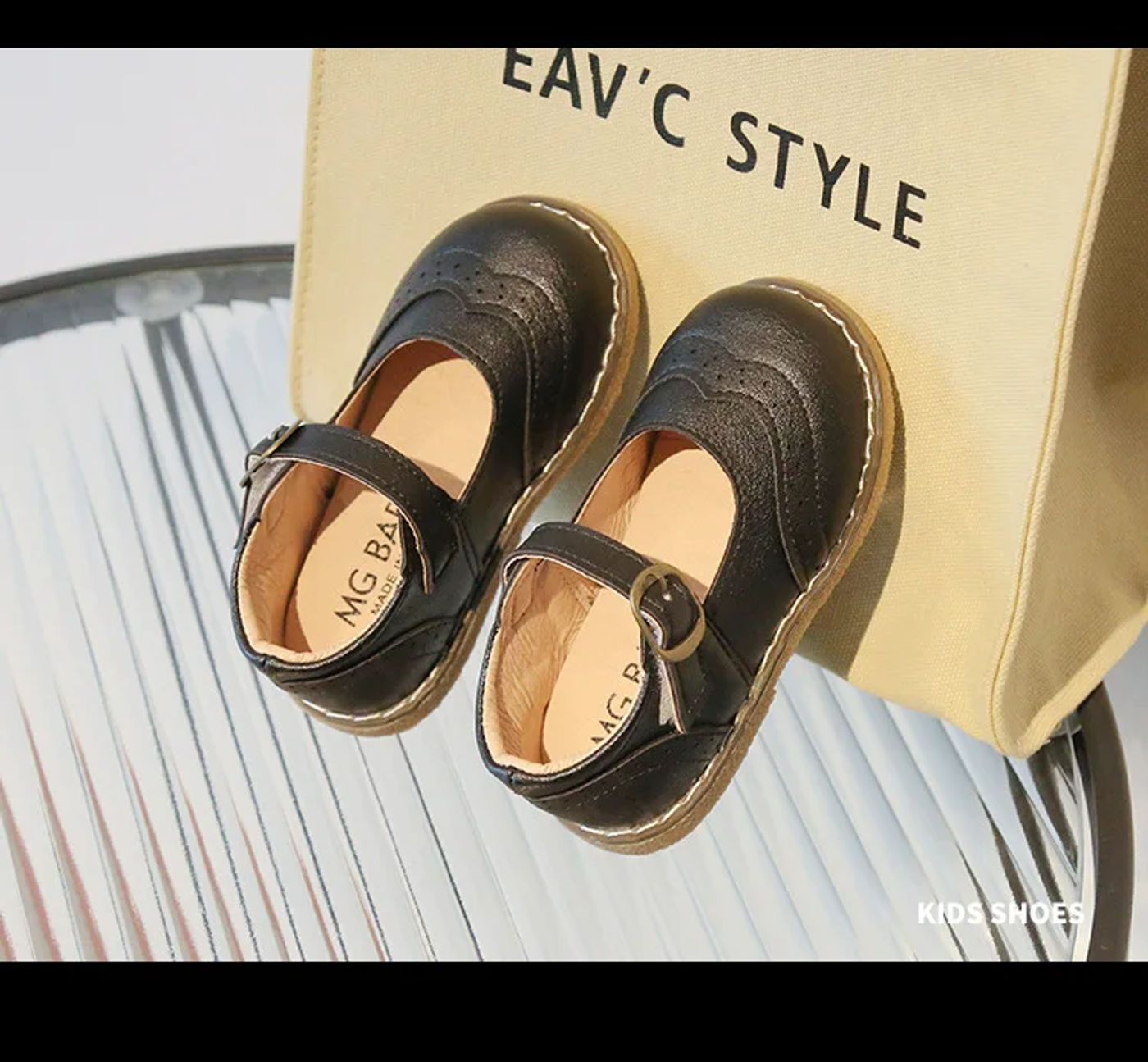 Description Picture 5 of item2024 Spring Autumn Kids Soft Leather Shoes For Girl School Party Buckle Strap Girls Shoes