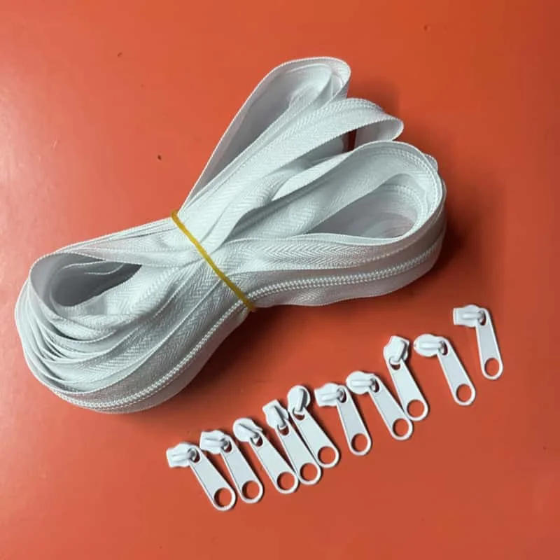 Description Picture 2 of itemthicken 3# 10 yards nylon zipper quilt cover zipper DIY sewing White black Gift 10 pcs zipper puller