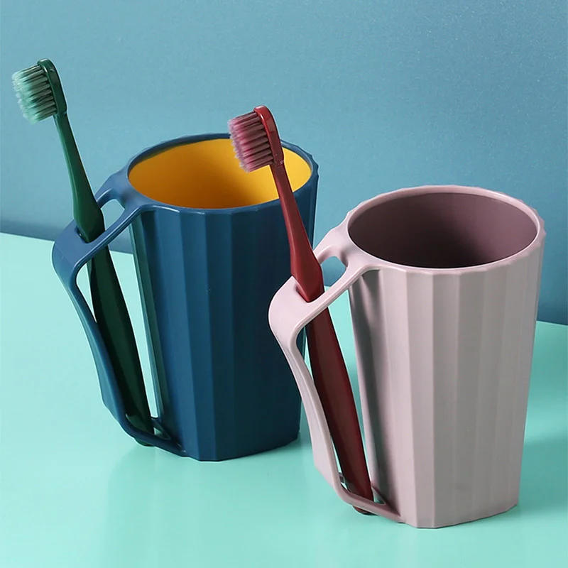 Description Picture 5 of itemPortable Mug Toothbrushing Cup With Handle Toothbrush Holder Plastic Drinking Tumblers Bathroom Set for Travel Lover Couple Kids