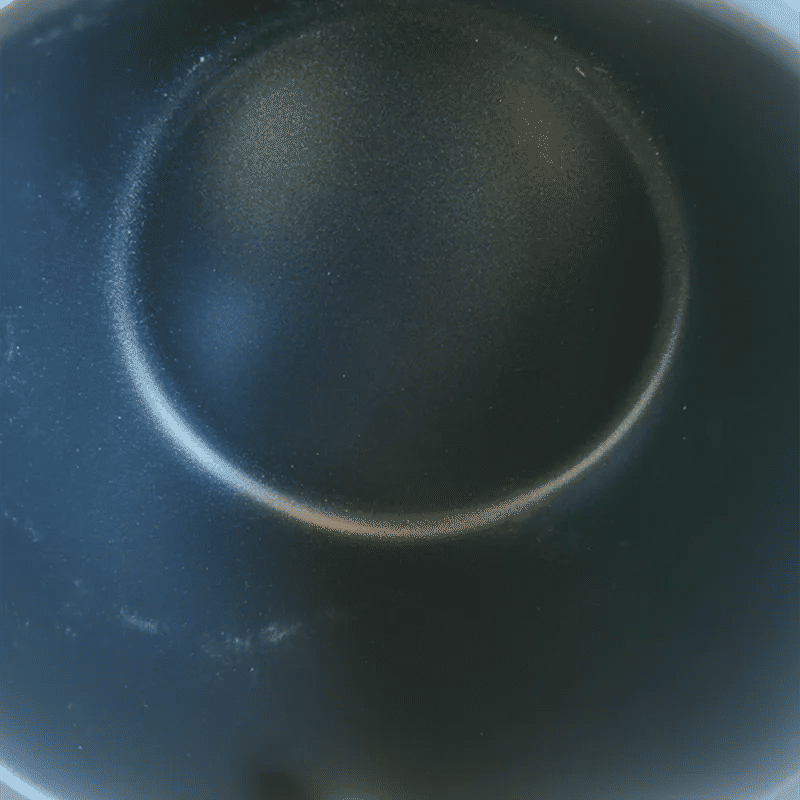 Description Picture 4 of itemHigh Quality Electric Pressure Cooker Inner Bowl for VITESSE 3003 Replace Non-stick Pan Gall Bladder thickened Inner Pan