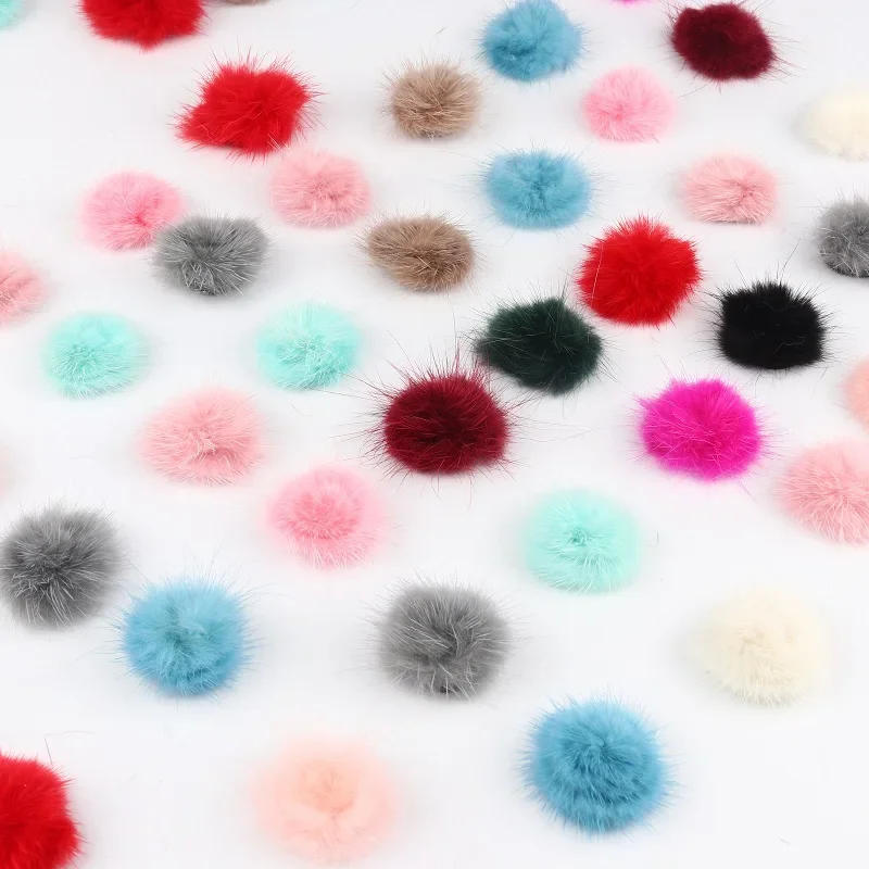Description Picture 5 of itemMink Pompom 25mm-30mm Fur Balls DIY Pompon for Sewing on Knitted Keychain Scarf Hats DIY Jewelry Crafts Accessories pompones
