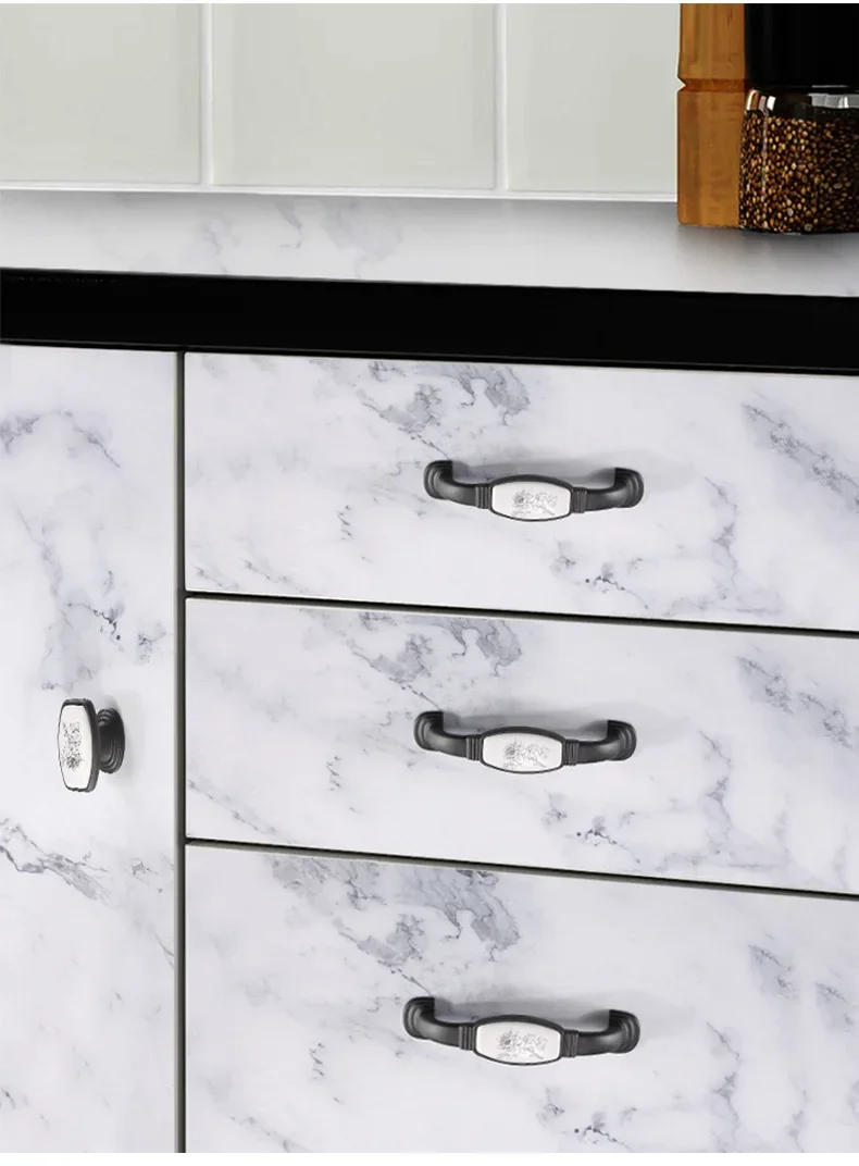 Description Picture 5 of itemVintage Zinc Alloy+Ceramic Cabinet Knobs and Handles European Style Gold/Black Kitchen Door Handle Pulls Furniture Hardware