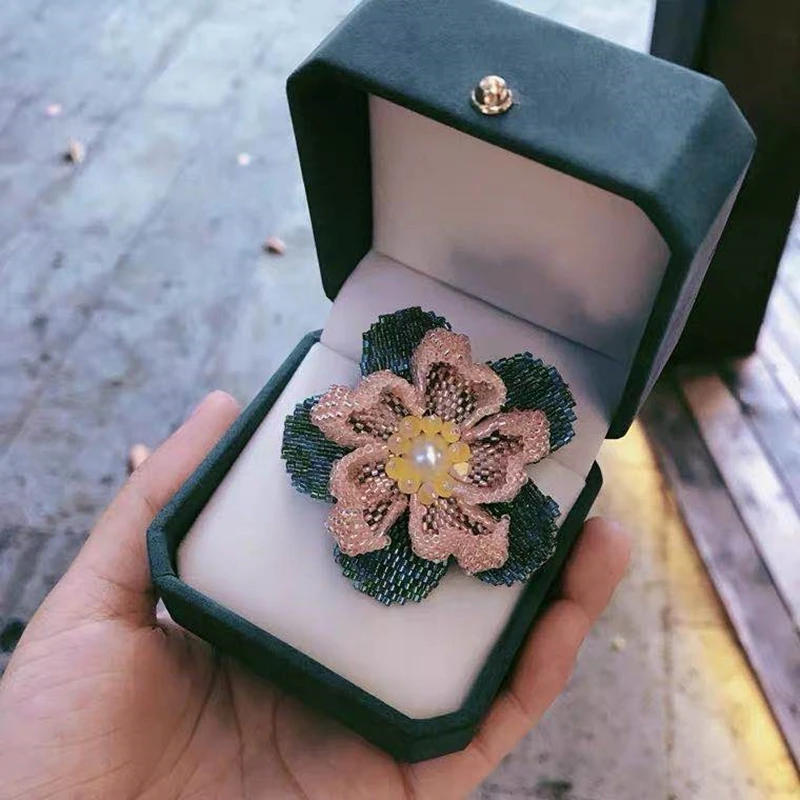 Description Picture 5 of item11/0 Miyuki Beads 2mm High Flash Opaque Round Spacer Glass Beads 1100Pcs 28 Colors For DIY Women Garments Sewing Accessories