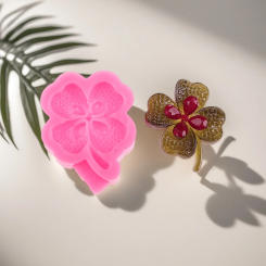 Silicone Clover Molds Fondant Craft Cake Chocolate Sugarcraft  Baking Tool Candy DIY Cakes Dessert