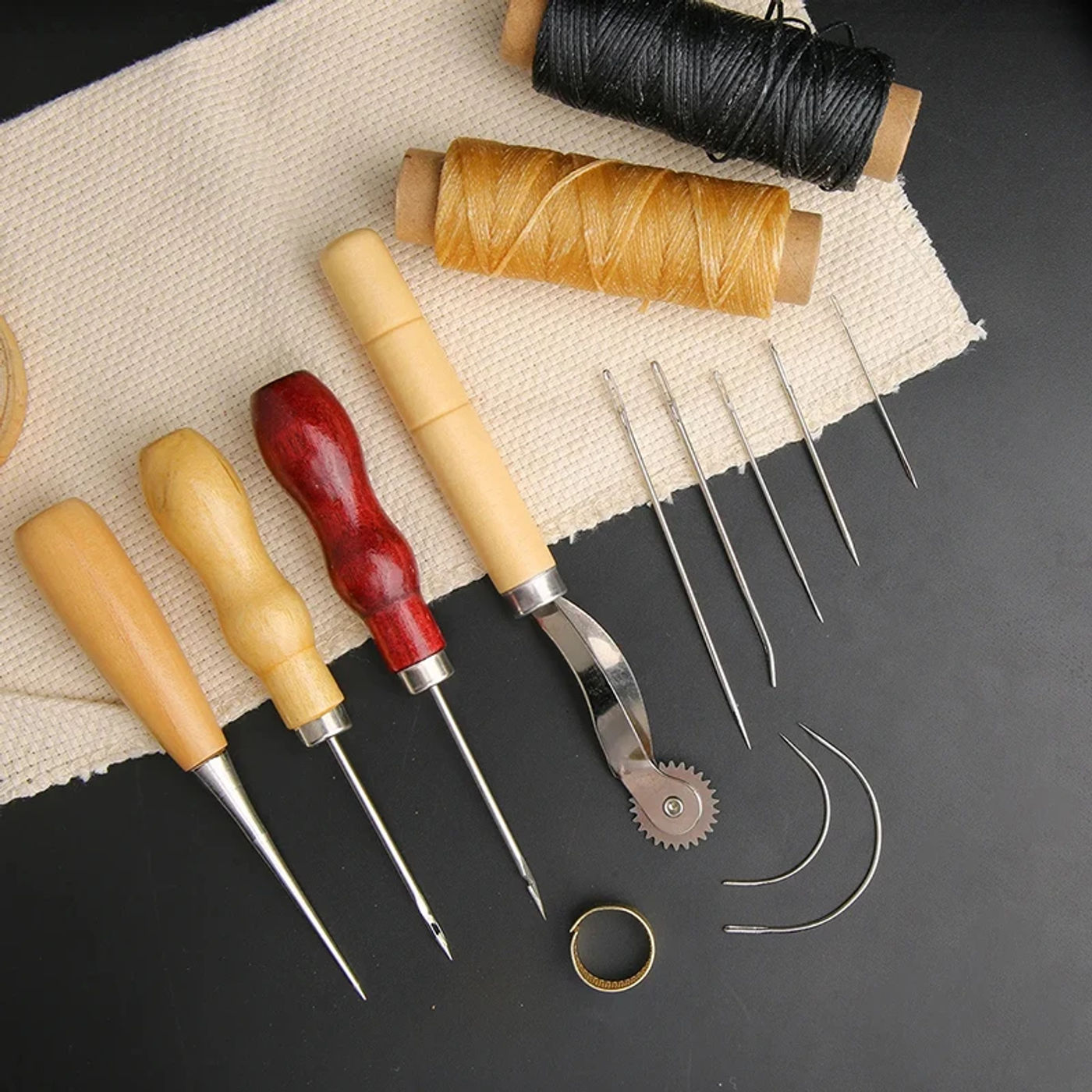Description Picture 2 of item14PCS Leather Craft Sewing Kit Waxed Thread Wooden Handle Hand Sewing Needles For Beginner Leather Repair Stitching Sewing Tool