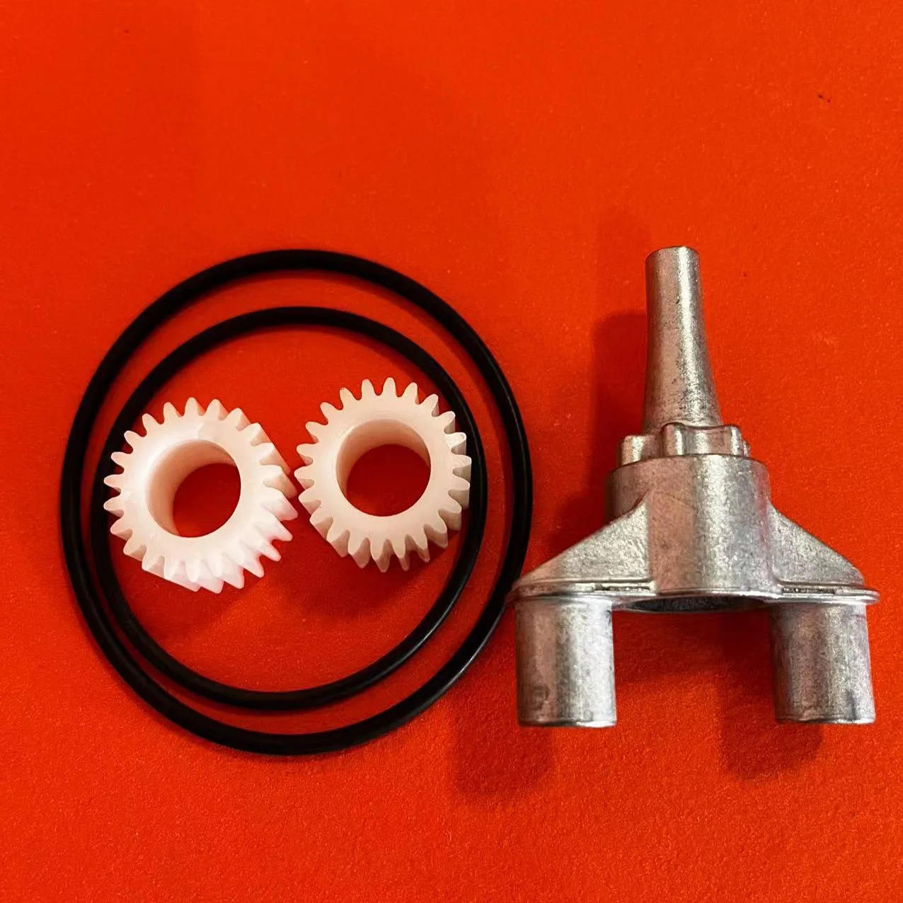 Description Picture 2 of itemFor KARCHER High-pressure car wash machine K2 series K3 washing machine parts gear  plate bearing ram angle plunger oil seal