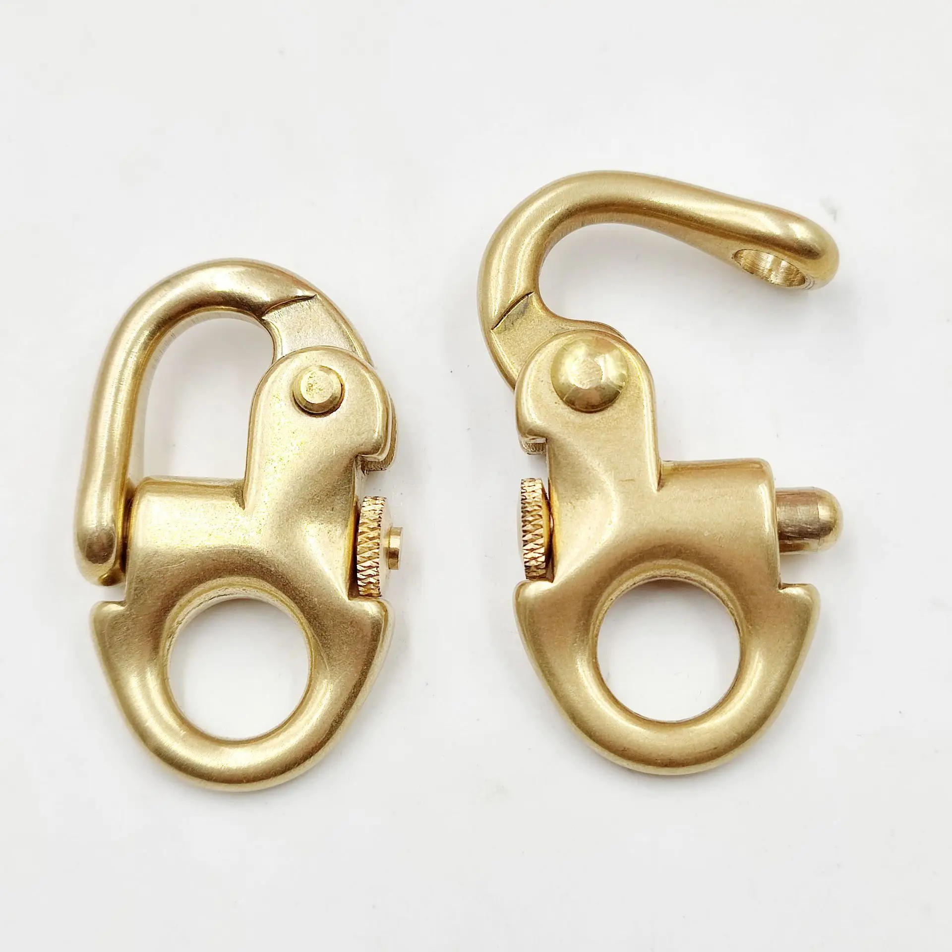 Description Picture 3 of item1 x Solid  Brass Buckle Clasp Buckle Keychain Ring Hook screw pin joint Connecter Bag Strap Leathercraft Accessories Parts