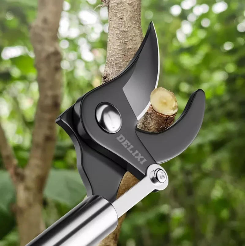 Description Picture 4 of itemProfessional Pruning Shears Stainless Steel Fruit Tree Stretch Scissors Garden Tool Vineyard Pruning Shears Garden Hand Tools