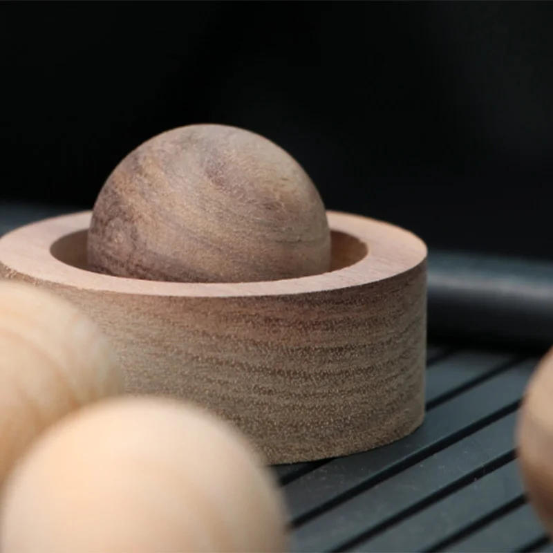 Description Picture 2 of itemSolid Wood Spherical Essential Oil Wooden Essential Oil Diffuser Bedroom Aromatherapy Eliminate Room Odor With Home Decoration