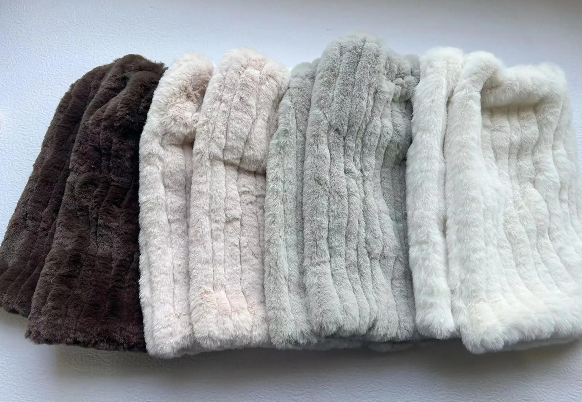 Description Picture 3 of itemSolid Leg Warmers Mink Fur Boots Subculture Thickened Plush Leg Warmer Japanese Harajuku Fashion Boots Cover Lolita Party Socks