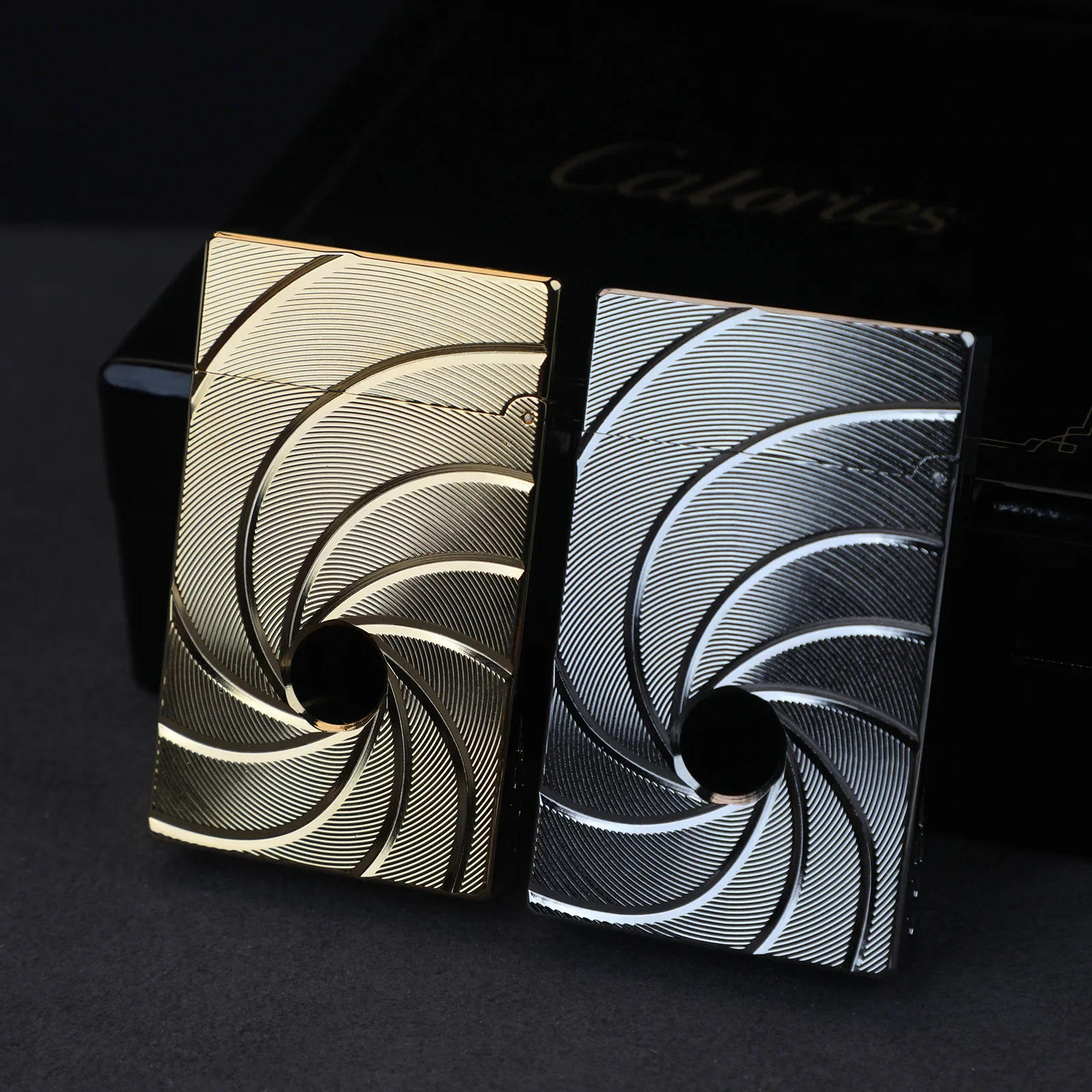 Description Picture 2 of itemNew Personality High-End Atmospheric Brass Grinding Wheel Ignition Lighter With Butane Gas Side Rub Ignition High-End Men's Gift