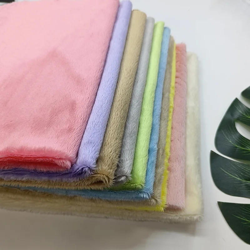 Description Picture 5 of itemSewbato 5mm Antibacterial Faux Fur Fabric 100% Polyester 150x50cm Eco-friendly minky Fabric Handmade Dolls/clothing plush Fabric