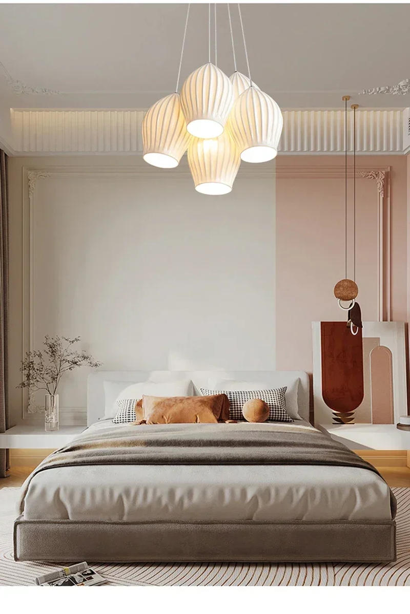 Description Picture 5 of itemWhite Ceramic Cluster LED Pendant Lamp Vintage Pendant Light Island Small Milk Hanging Chandelier Restaurant Hanging Lighting