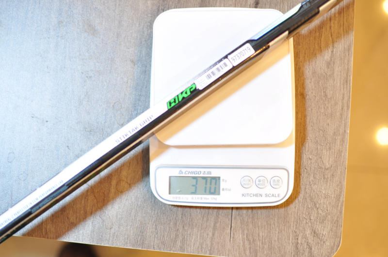 Description Picture 5 of item[2-Pack][SR][FT6]Ice Hockey Sticks P29 P28 55 FLEX 65 Intermediate SPEED serries FT6 PRO With Grip Carbon Fiber