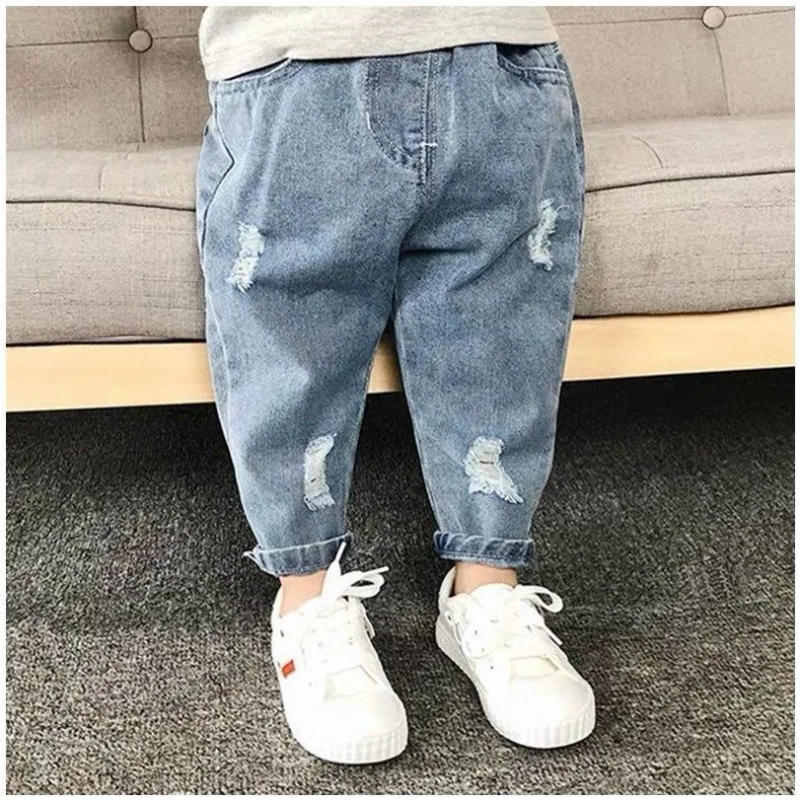 Description Picture 6 of itemKorean new boys and girls high-waisted jeans, children's porn jeans, boys with loose fashion dad pants 0-5 year old trousers