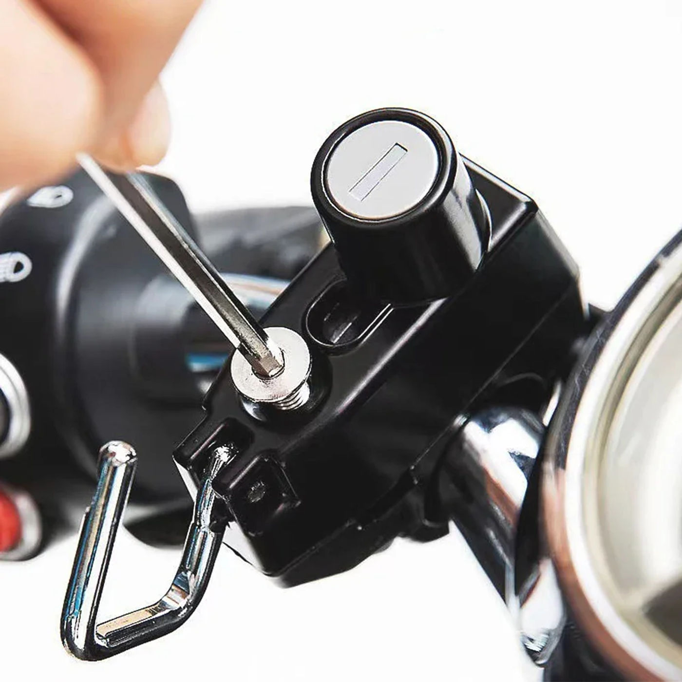 Description Picture 6 of itemMotorcycle Helmet Lock Anti-Theft Bicycle Helmet Security Locks with 2 Keys and Installation Tool