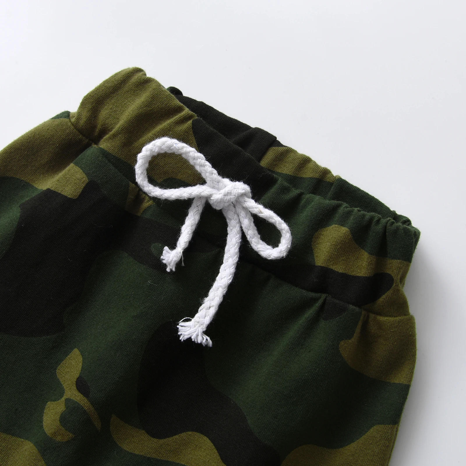 Description Picture 6 of itemCasual Newborn infant Baby Boy Clothes Set Toddler Boys Long Sleeve Hooded Romper Bodysuit Top and Camo Pants Outfit