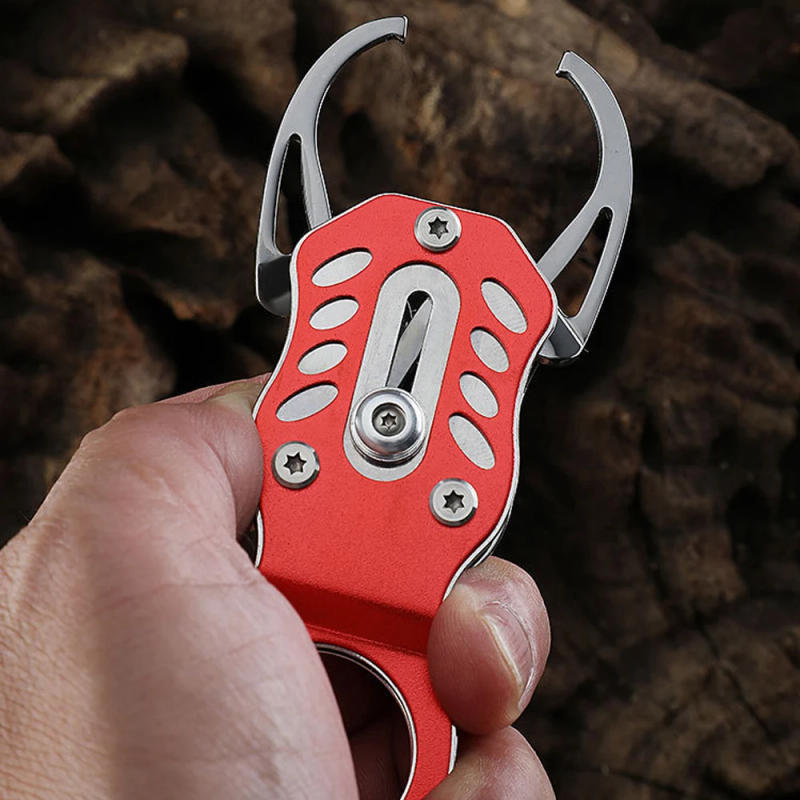 Description Picture 6 of itemFish Grip Portable Lock Fishing Tackle Lip Clip Tool Aluminium Alloy Folding Gripper Ultra Light Weight Retention Rope Outdoor