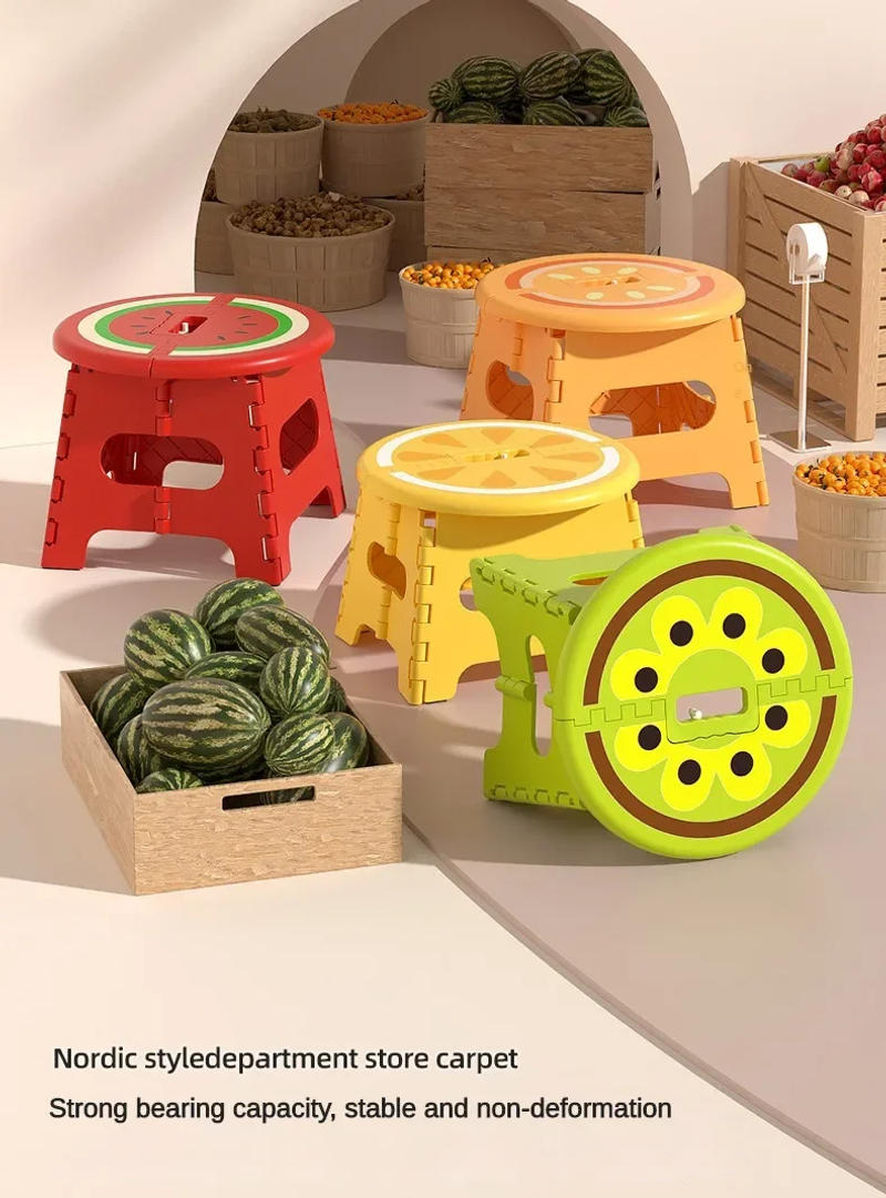 Description Picture 4 of item2024 Plastic Step Stool Portable Folding Chair Small Bench Stool(New)