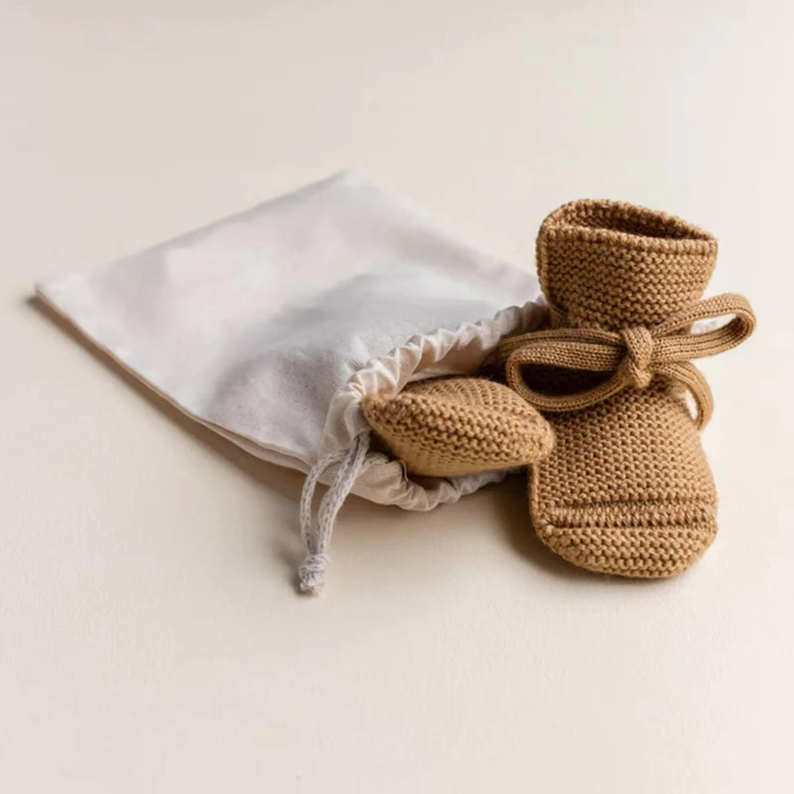 Description Picture 2 of itemCute Infant Baby Booties Autumn Winter Knit Merino Wool Warm Baby Socks