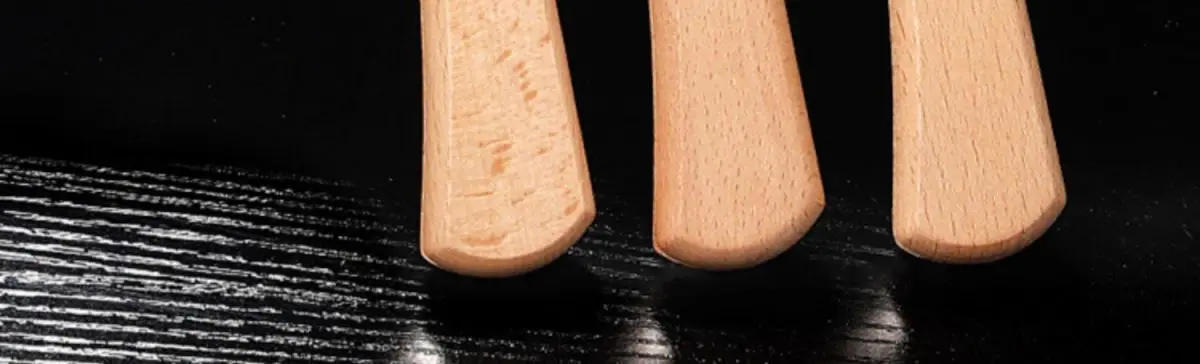 Description Picture 5 of itemMini Folding Saw with Wooden Handle Portable Small Household Hacksaw with Foldable Hand Sawing Wood