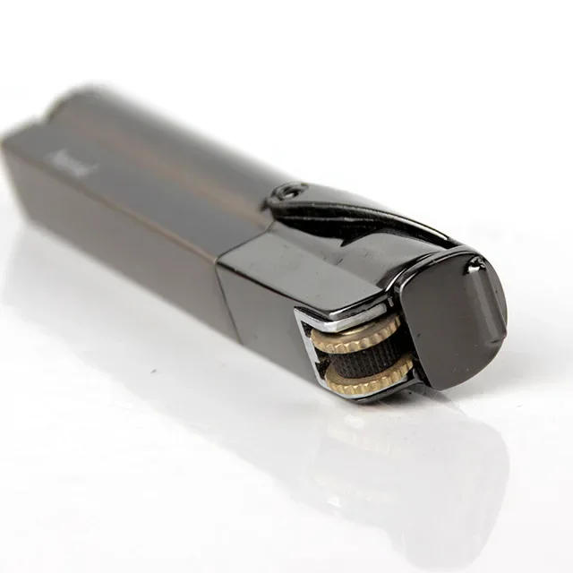 Description Picture 4 of item2024 New Portable 1300 C Compact Jet Gas Turbo Torch Butane  Lighter Strip Fixed Fire Windproof Metal Cigar Lighter Cigarette